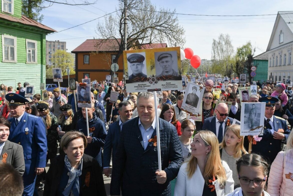 9 мая Бессмертный полк вернётся на улицы городов Ленобласти